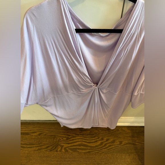 Anthropologie Silence & Noise Dolman Basic Purple Twist Vneck Blouse M - Picture 3 of 5